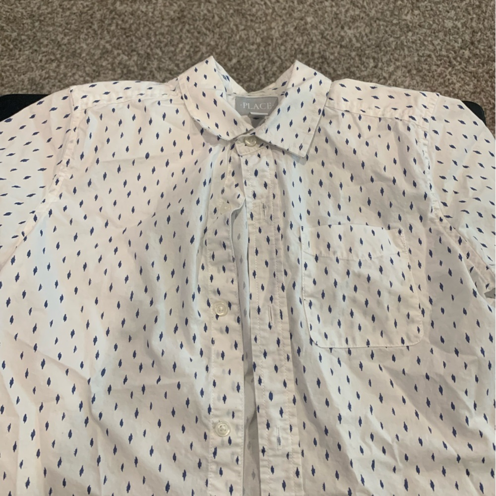 Button down short bundle, size large (youth)
